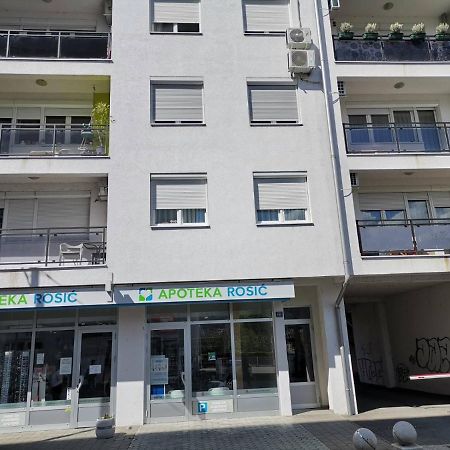 Centar Apartman Enmi 111 Banja Luka Exterior photo