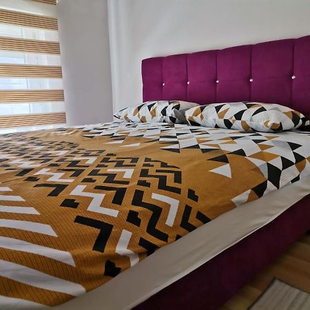 Centar Apartman Enmi 111 Banja Luka Exterior photo