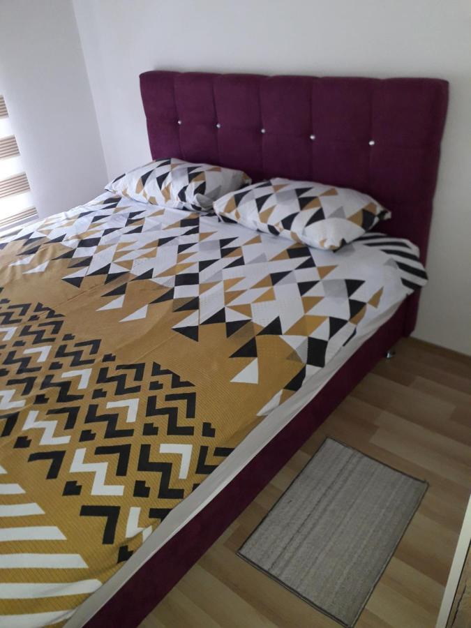 Centar Apartman Enmi 111 Banja Luka Exterior photo